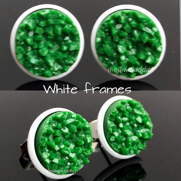 3/$15🎀Basil Green faux druzy studs - Picture 7 of 11